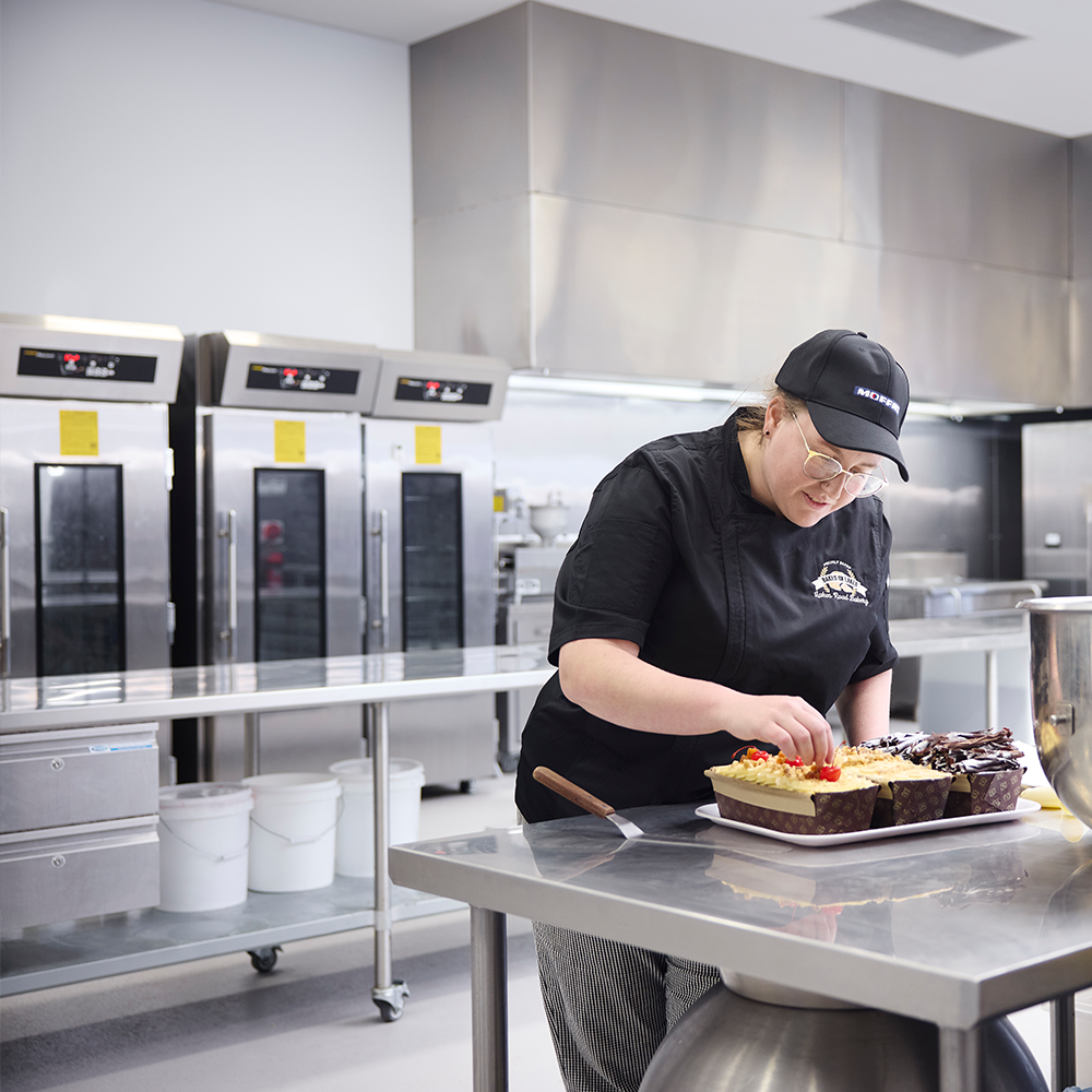 bakes on lakes paramount provers